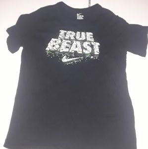 Nike tee